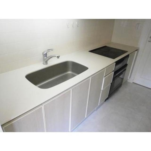 ※写真は同タイプ住戸です。(キッチン)