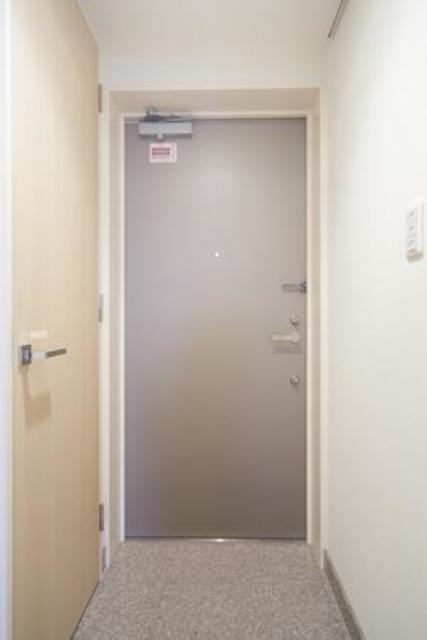 ※写真は同タイプ住戸です。(玄関)
