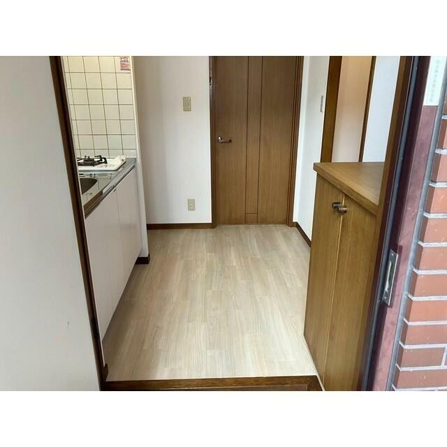 (玄関)