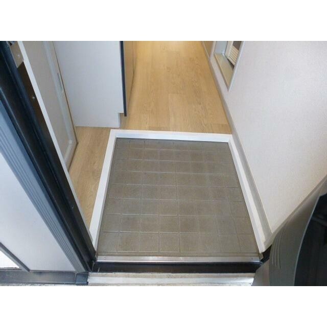 (玄関)