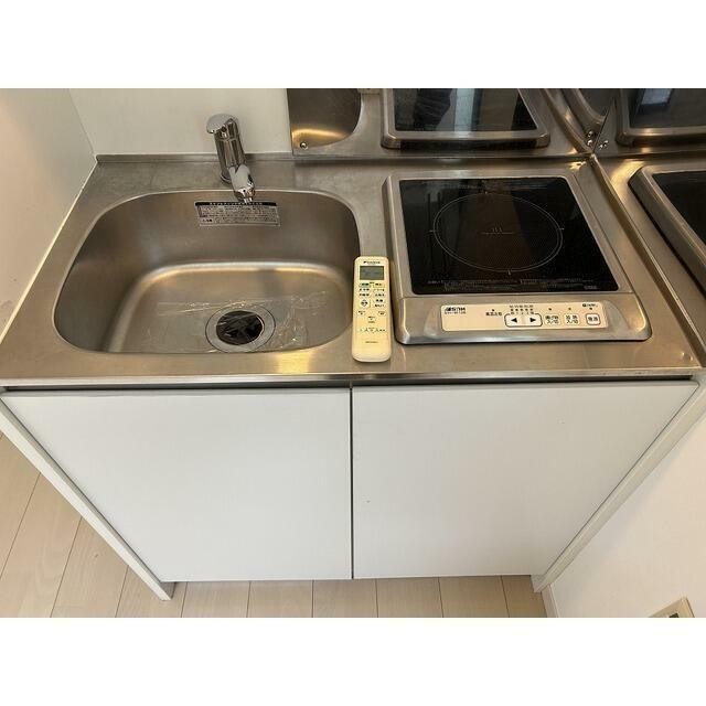 ※別のお部屋のお写真です。現況優先(キッチン)