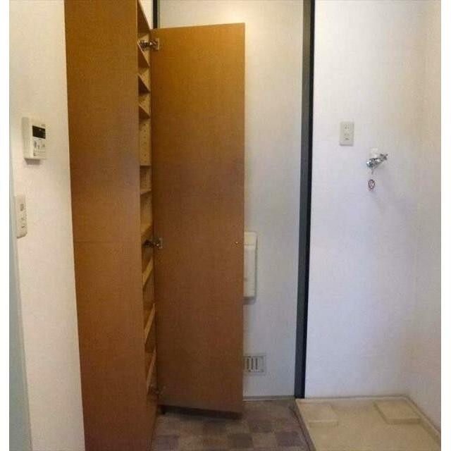(玄関)
