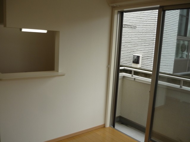 (居間)