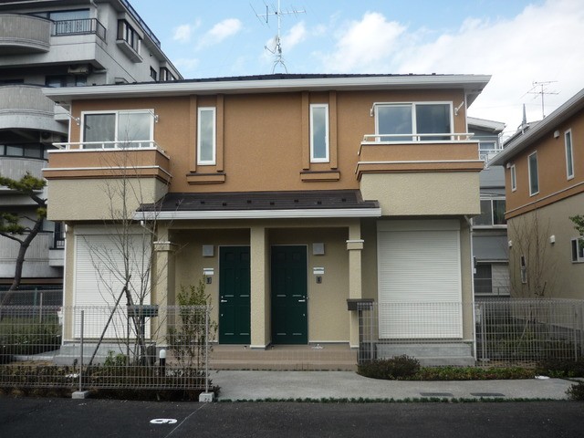 世田谷区岡本3丁目 【賃貸居住】テラスハウス
