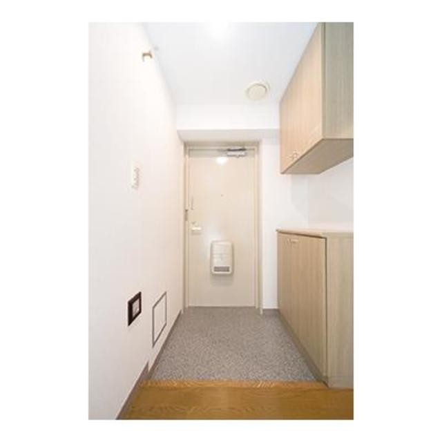 ※写真は同タイプ住戸です。(玄関)