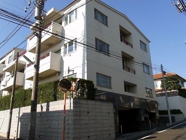 世田谷区代田2丁目 【賃貸居住】マンション