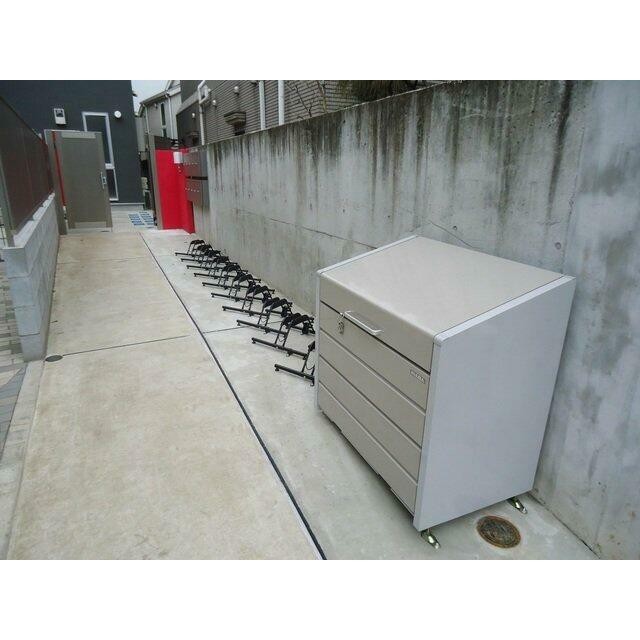敷地内ゴミ置場有