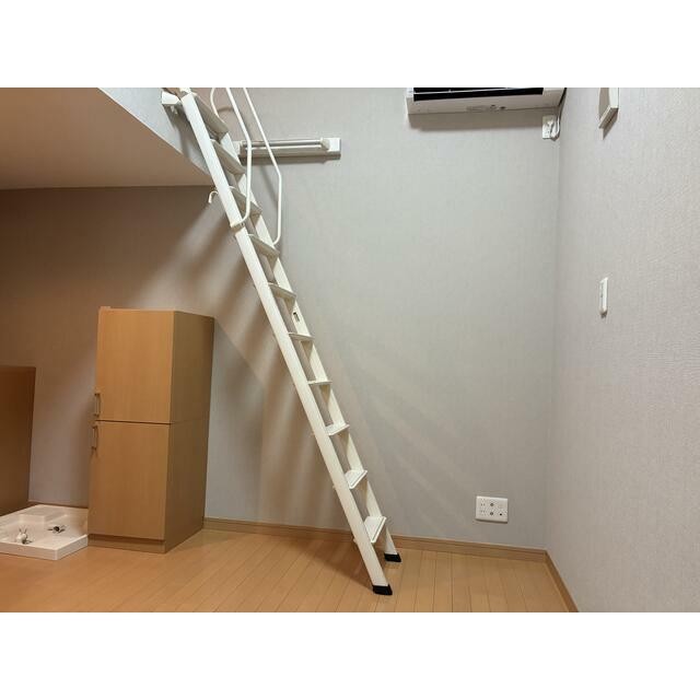 (居間)
