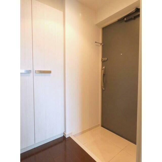 (玄関)