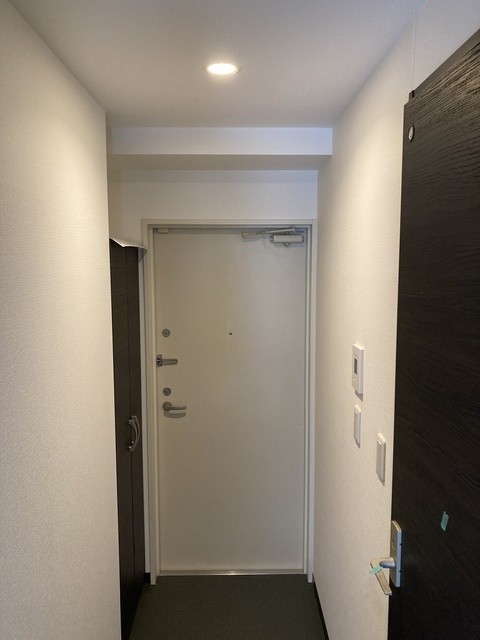 (玄関)