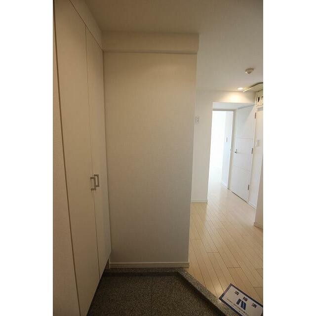 (玄関)