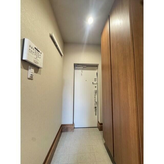 (玄関)