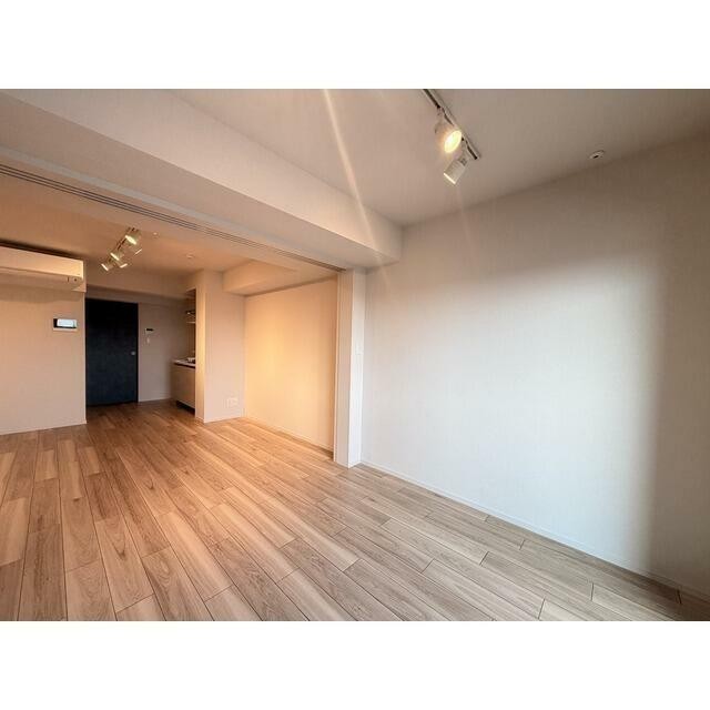 (居間)