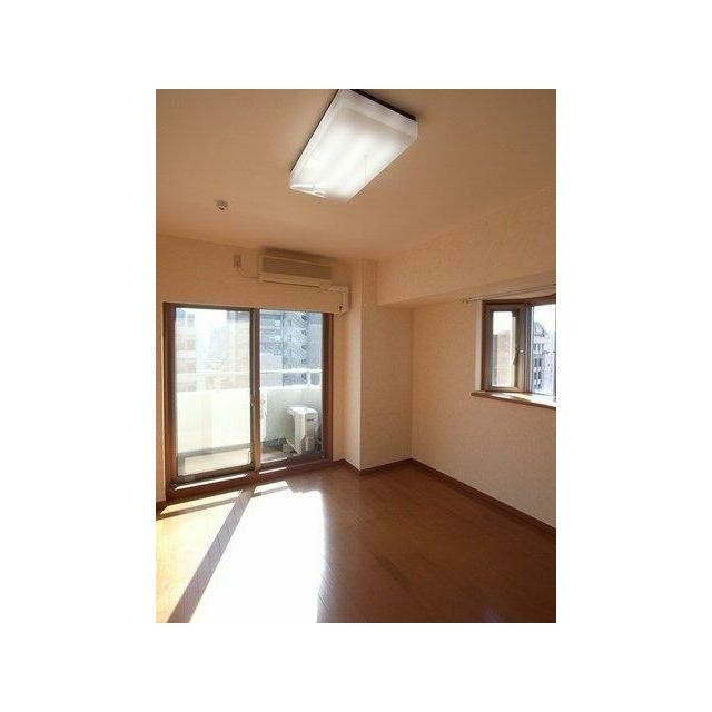 (居間)