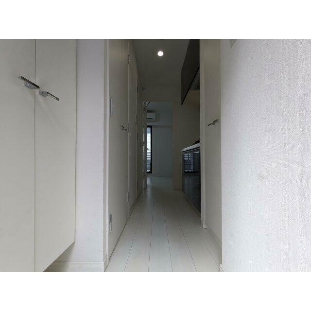 (玄関)