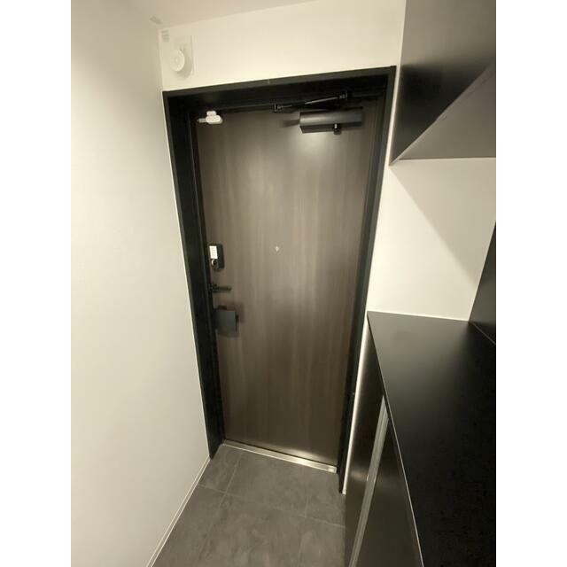 (玄関)