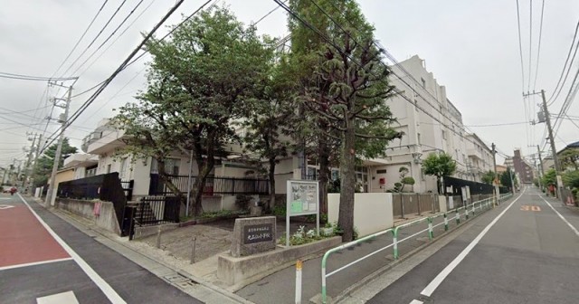 世田谷区立九品仏小学校（九品仏）（361m）(周辺)