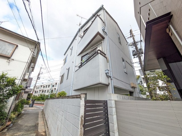 目黒区上目黒2丁目 【賃貸居住】マンション