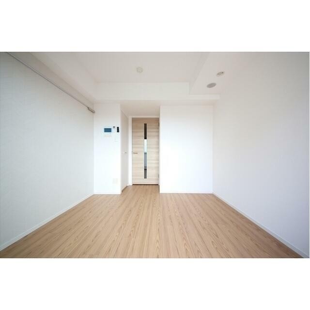(居間)