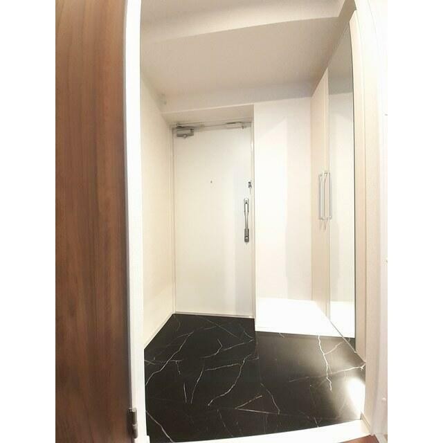 (玄関)