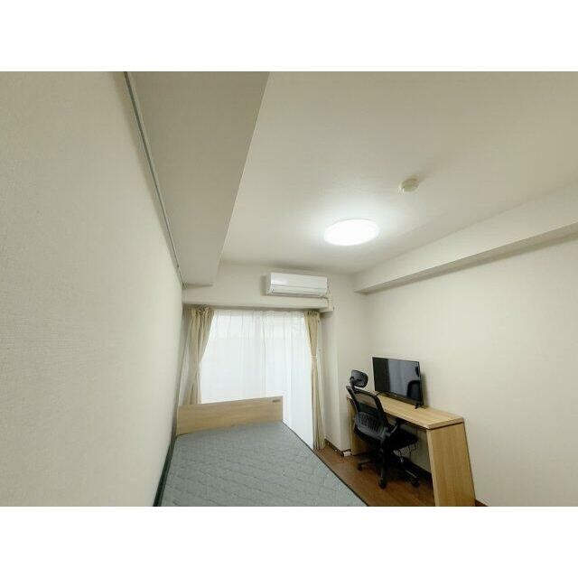 (居間)