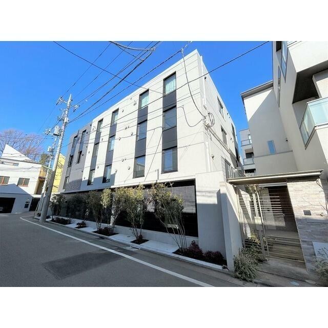 世田谷区代田4丁目 【賃貸居住】マンション