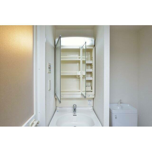 ※同仕様写真含む(内装)