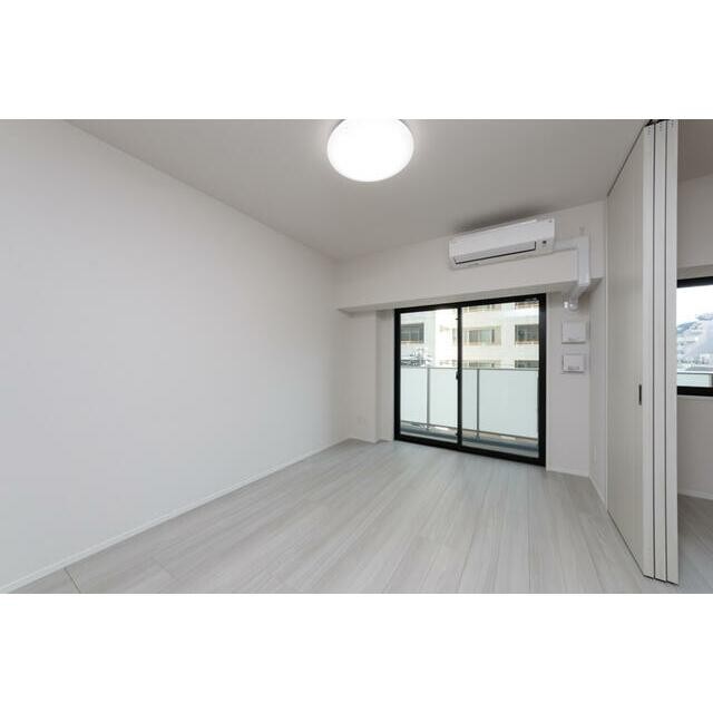 ※写真は同タイプ住戸です。(居間)