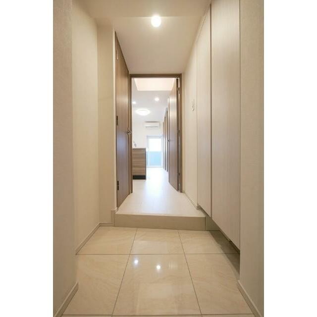 (玄関)