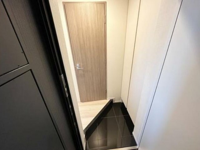 (玄関)