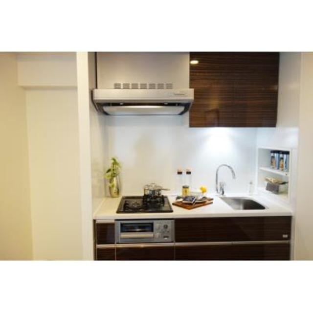 ※写真は同タイプ住戸です。(キッチン)