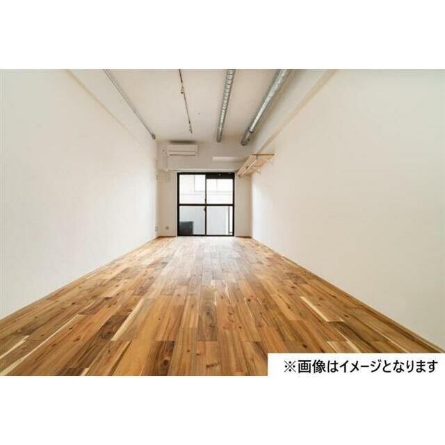 (居間)