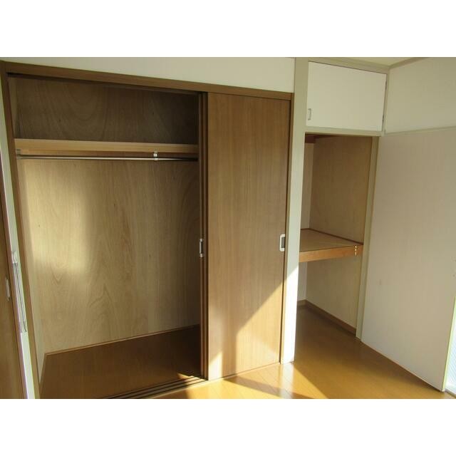 同建物、別部屋の写真を使用しております。(内装)