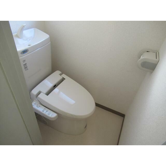 同建物、別部屋の写真を使用しております。(内装)