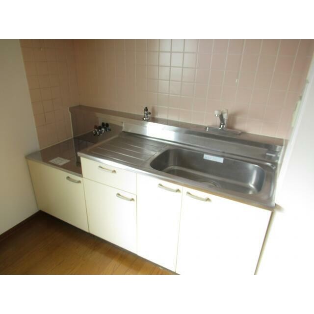 同建物、別部屋の写真を使用しております。(キッチン)