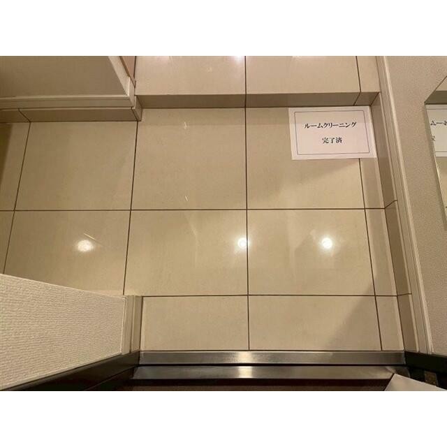 (玄関)