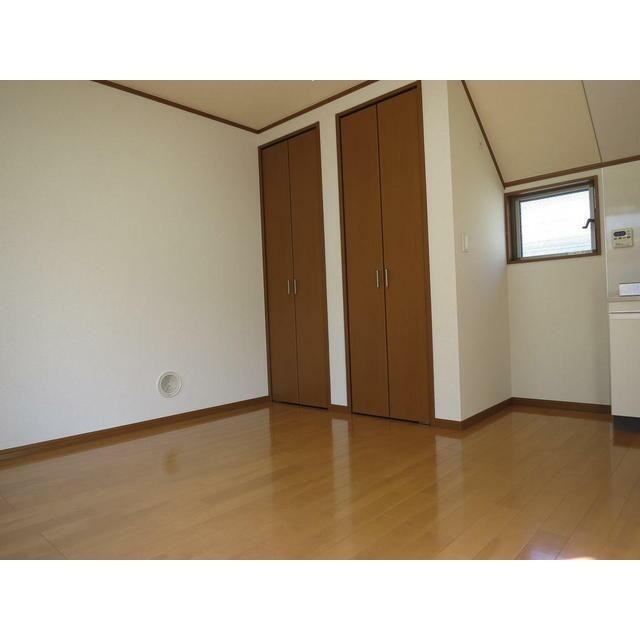 (居間)