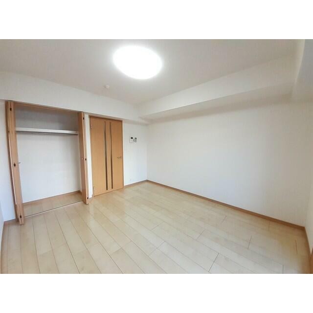 (居間)