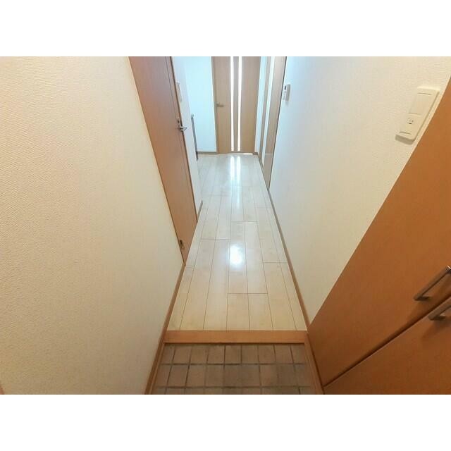 (玄関)