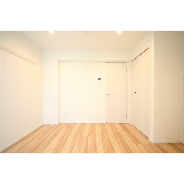 (居間)