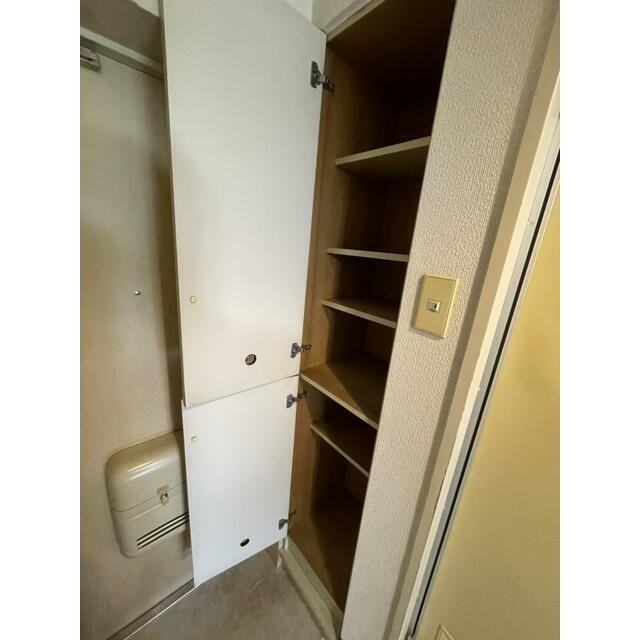 (玄関)