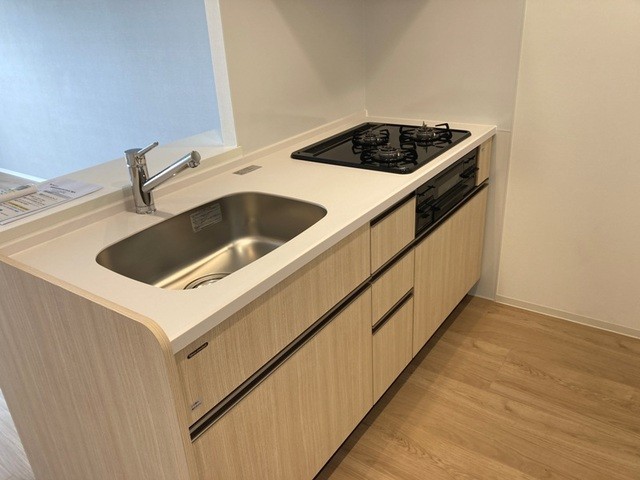 ※写真は同タイプ住戸です。(キッチン)