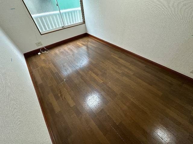 (居間)