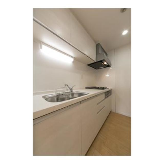 ※写真は同タイプ住戸です。(キッチン)