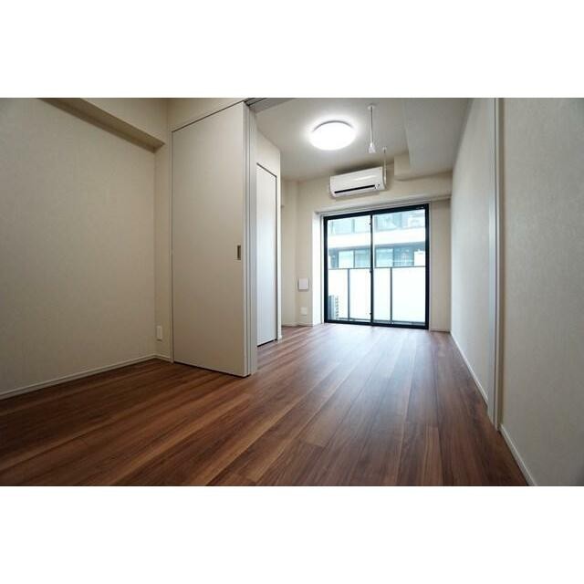 (居間)