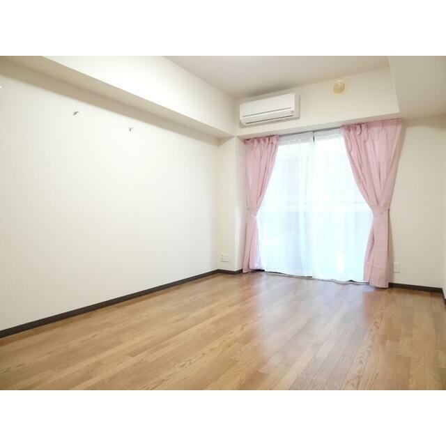 ※カーテンは写真のみ(居間)