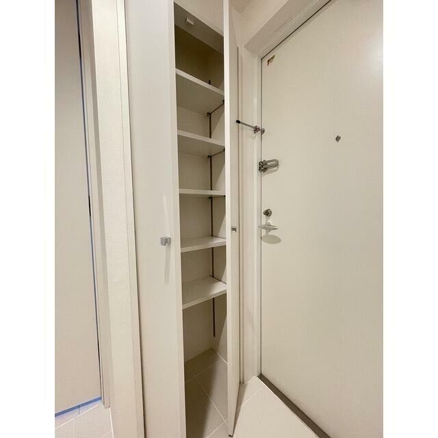 (玄関)
