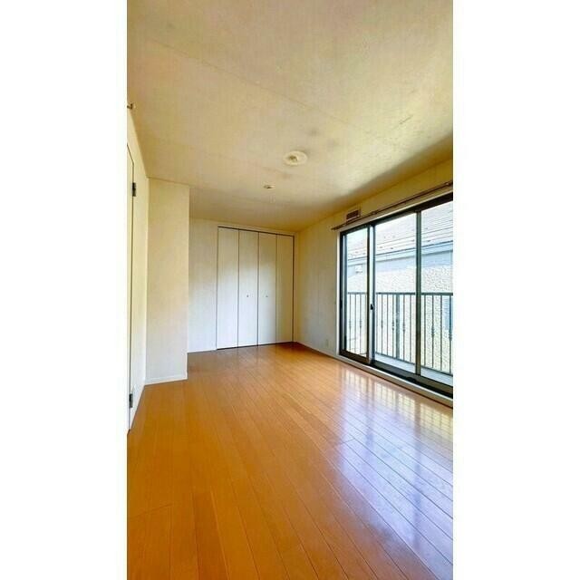 (居間)