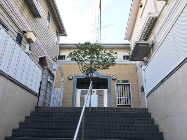 (居間)
