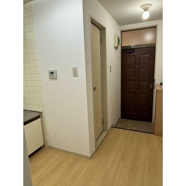 (玄関)